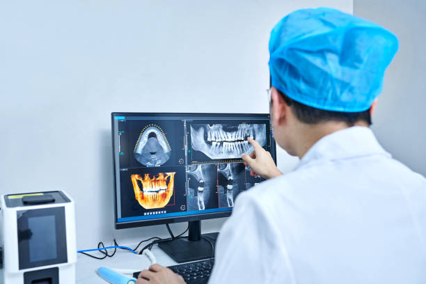 Best Cosmetic Emergency Dentistry in Baxter Estates, NY